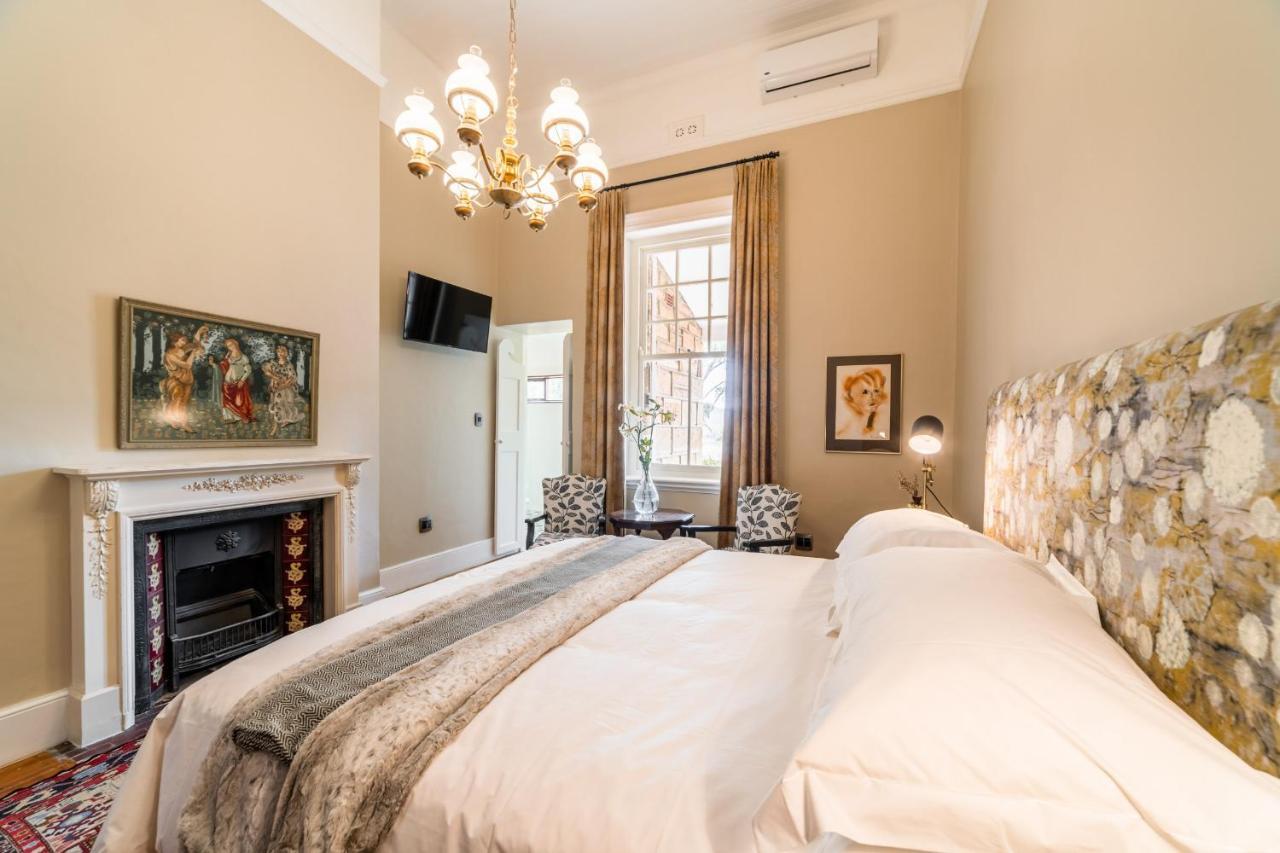 Welgeluk Feather Palace Bed & Breakfast 2*